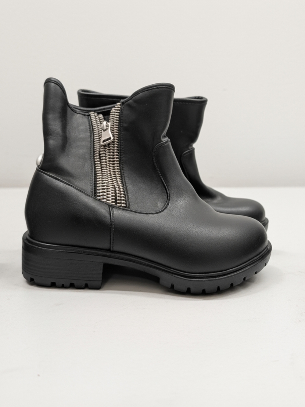 Torrid Women's Black Zip-Accent Ankle Boots - Wide